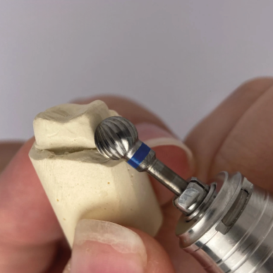 Fraise Boule en Carbure de Tungstène - Diamètre 3 mm, Longueur 2,5 mm